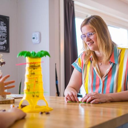 Family Appartement 'Marieo' With Game Room And Outdoor Facilities Gistel Exteriör bild