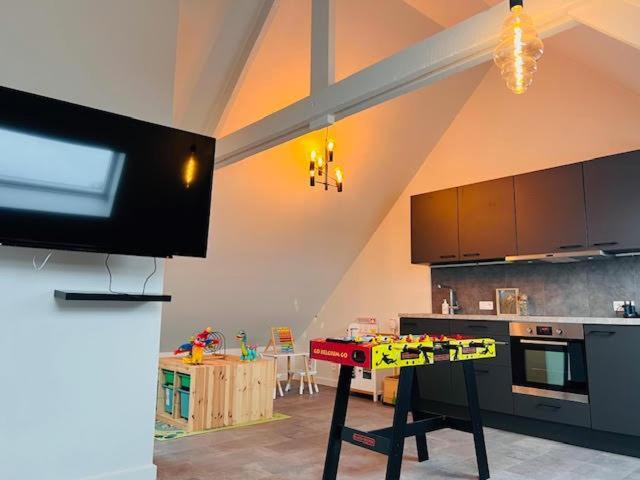 Family Appartement 'Marieo' With Game Room And Outdoor Facilities Gistel Exteriör bild